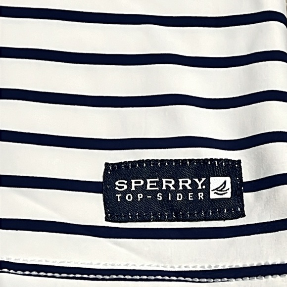 🌺 SPERRY TOP SIDER nautical striped top Size M - Picture 4 of 5